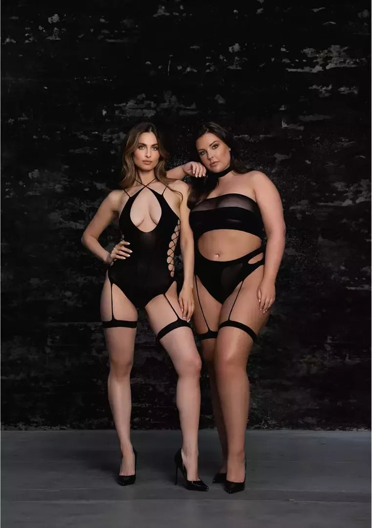Ananke XII Plus Size 3 dalių komplektas: vėrinys, bandeau viršutinė dalis ir kojų raiščiai
