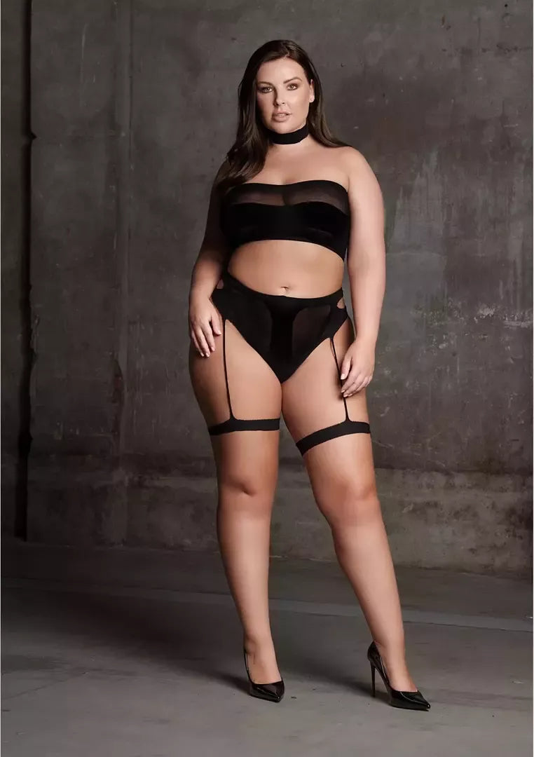 Ananke XII Plus Size 3 dalių komplektas: vėrinys, bandeau viršutinė dalis ir kojų raiščiai