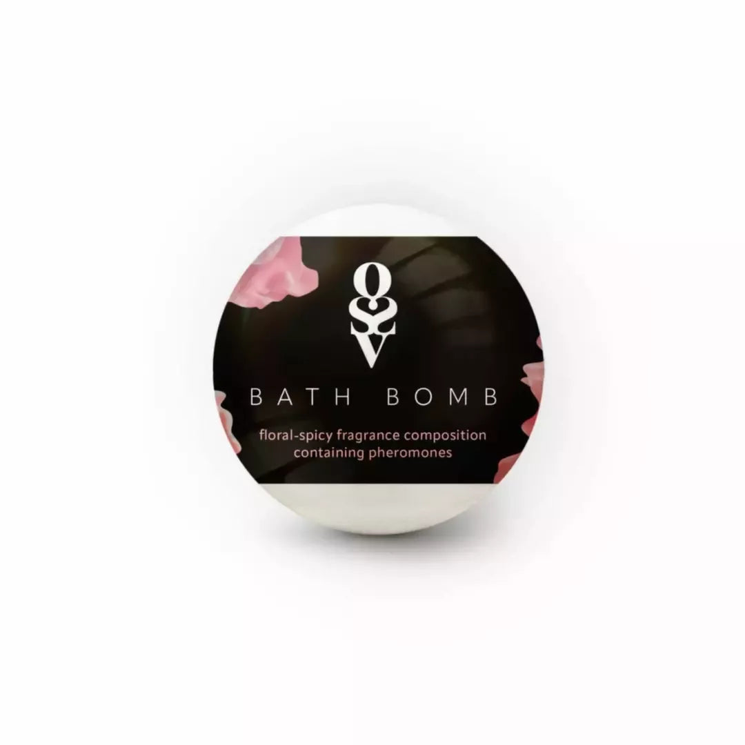Obsessive Aliosa Gift Box Red – prabangus apatinio trikotažo rinkinys su kvepalais ir vonios bomba, L/XL